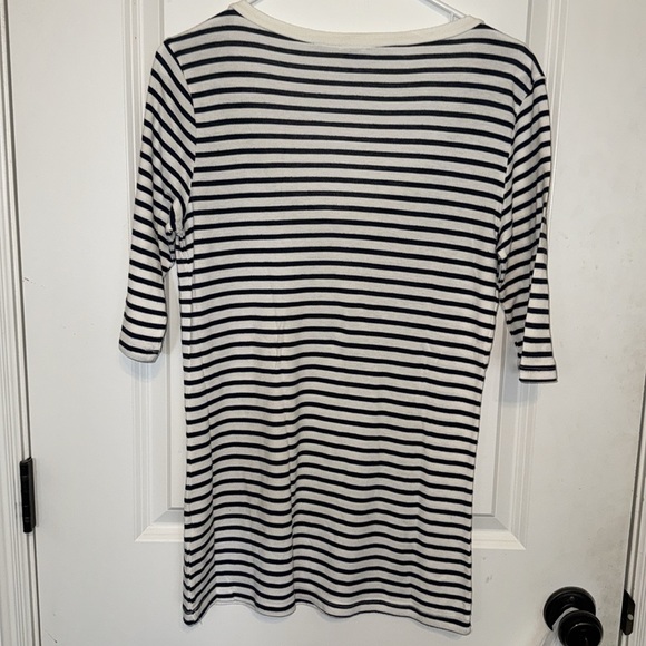 Splendid V-neck short sleeve top
Size XL - Picture 5 of 5